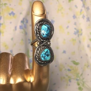 Vintage southwestern style turquoise silver ring